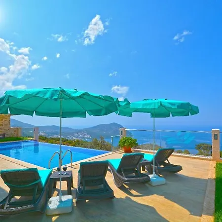Avon Villa